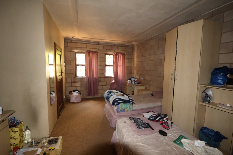 1 Bedroom Property for Sale in Brandwag Free State